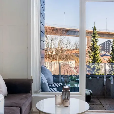 Prime Location By Harbour & Fargegata - Bright Appartement *