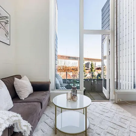 Prime Location By Harbour & Fargegata - Bright Appartement